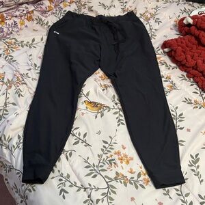Under Armour  black pants. size small. draw string